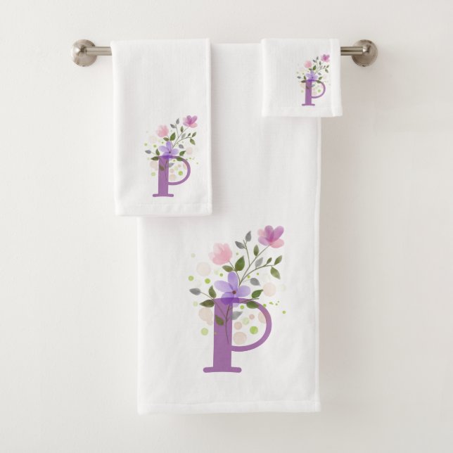 Ensemble de serviettes de bain à lettre initiale P (En situation)