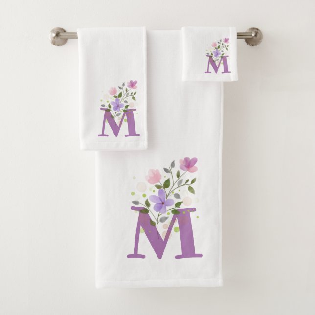 Ensemble de serviettes de bain avec lettre initial (En situation)