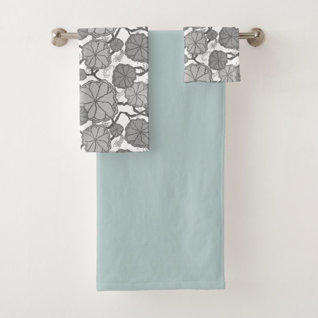 Ensemble de serviettes de bain japonais Koi Pond (En situation)