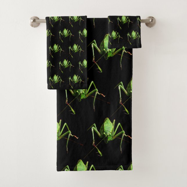 Ensemble de serviettes de bain Motif Katydid vert (En situation)