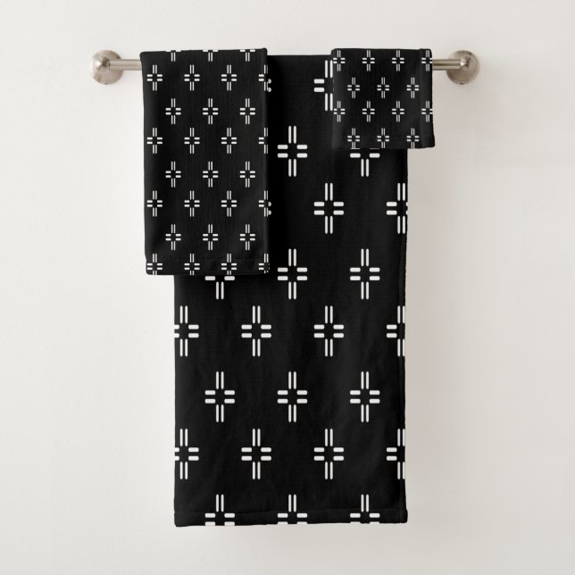 Ensemble de serviettes de bain noir et blanc (En situation)