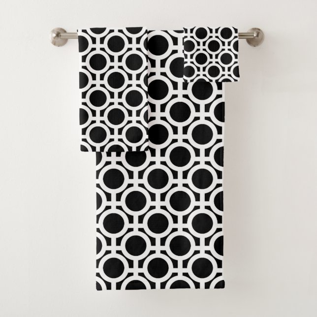 Ensemble de serviettes de bain noires avec cercles (En situation)