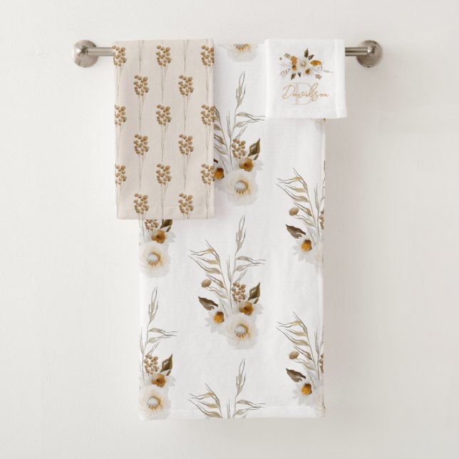 Ensemble de serviettes en aquarelle Floral Monogra (En situation)