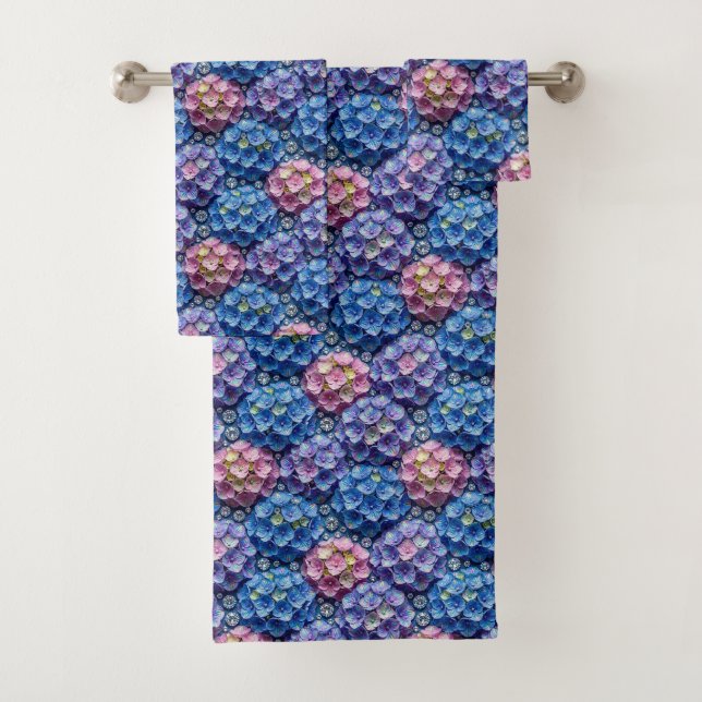 Ensemble de serviettes hydrangeas et diamants chic (En situation)