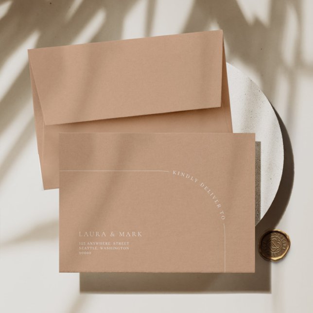 Enveloppe Arch Tan moderne Adresse de retour Mariage RSVP (Créateur téléchargé)