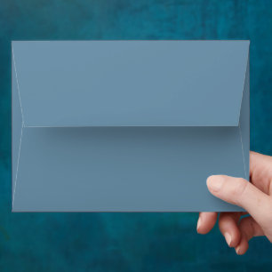 Enveloppe assortie pour mariage bleu poussiéreux