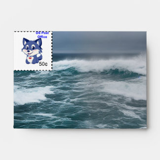 Enveloppe avec timbre postal