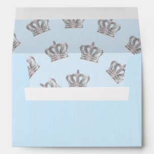 Enveloppe bleue d'invitation de couronne vintage
