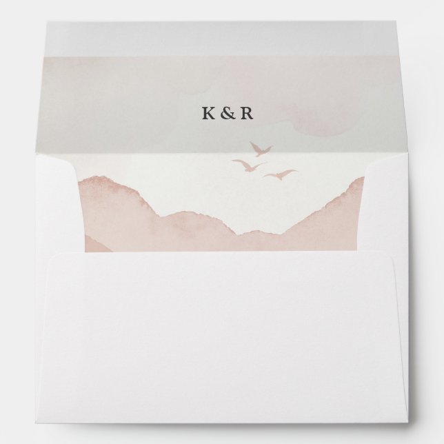 Enveloppe Blush Mountain Range - Mariage préadressé (Dos (Bas))