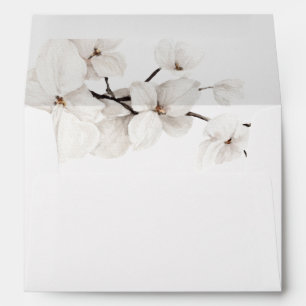 Enveloppe Boho d'été à la floraison blanche