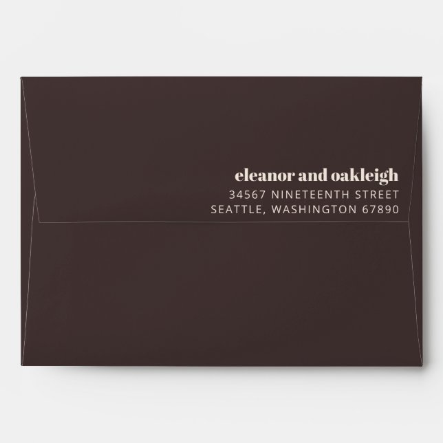 Enveloppe Bold Typography Brown Chic Wedding Return Address (Dos (Haut rabat))