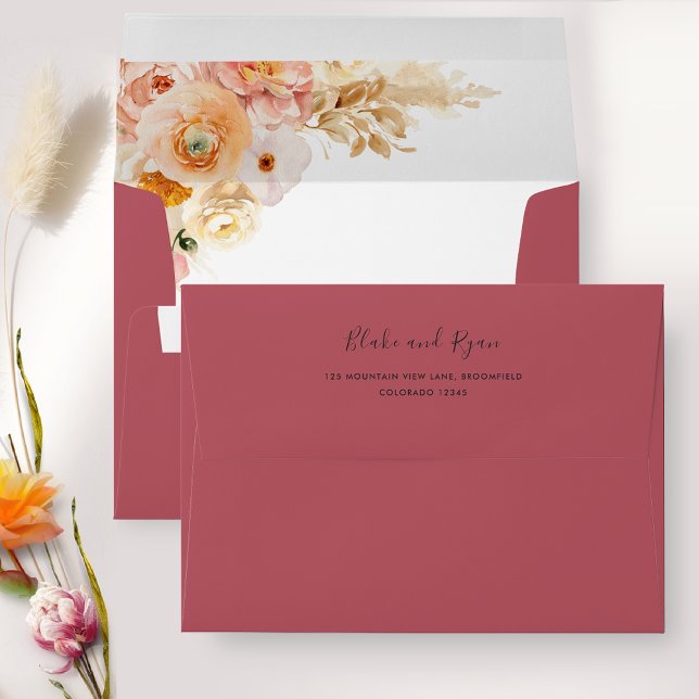 Enveloppe Bourgogne élégante avec fleurs de Pêche  (Créateur téléchargé)