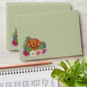 Enveloppe Braque hongrois et fleurs colorées d'été vertes