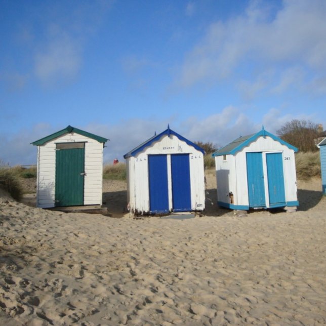 Enveloppe Cabanes de plage et ciel bleu anglais photo de bor (Créateur téléchargé)