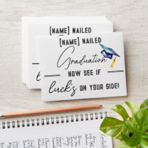 Carte à gratter de remise des diplômes – Chapeau h