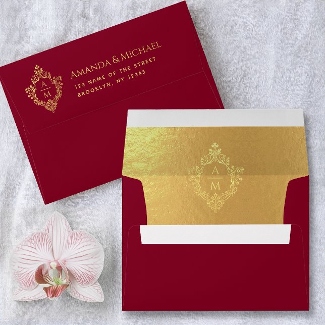 Enveloppe Cimier Bourgogne Faux Or Élégant Monogramme Mariag (Créateur téléchargé)