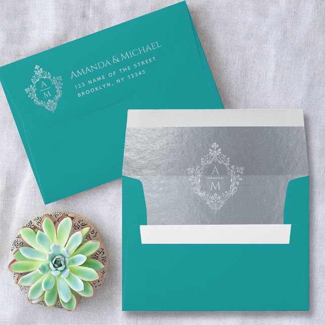 Enveloppe Crest Teal Faux Silver Wedding Monogram 2 Initials (Créateur téléchargé)