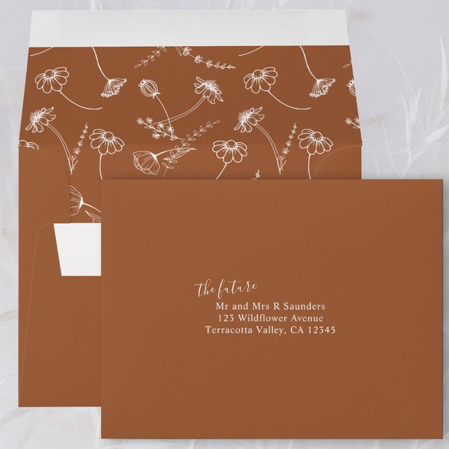Enveloppe Croquis de Fleur sauvage orange brûlé auto-adressé (Future Mr & Mrs envelope in Terracotta Burnt Orange, from my Wildflower Sketch collection)