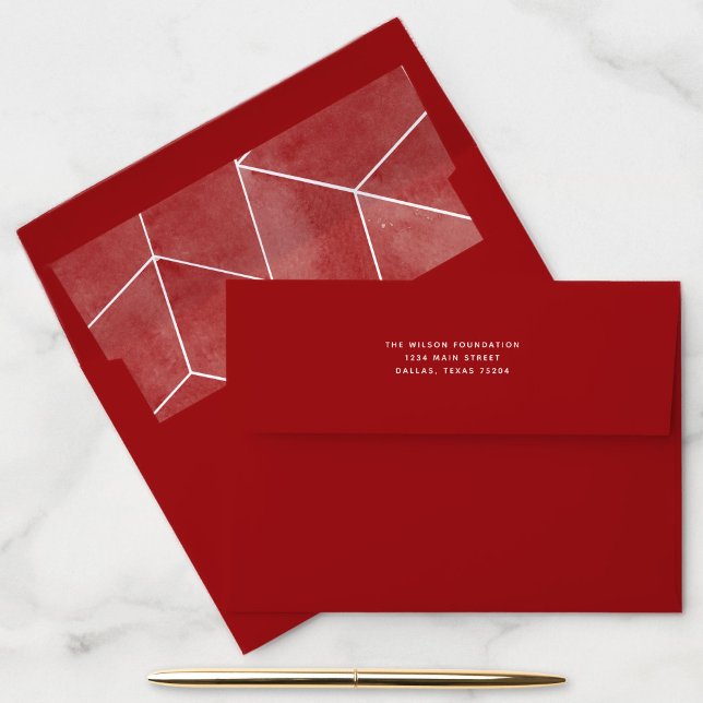 Enveloppe d'adresse de retour Gala géométrique rou (Red return address envelope with watercolor geometric liner.)