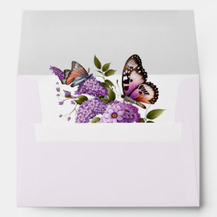 Enveloppe De belles branches de lilas avec des papillons