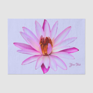 Enveloppe de cadeau bleue de papier de soie de