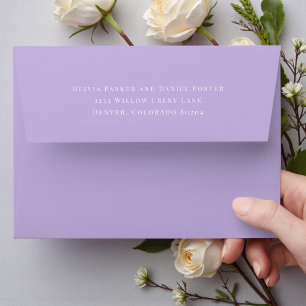 Enveloppe de mariage à adresse de retour en lilas 