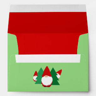 Enveloppe de Noël verte et rouge avec des gnomes a