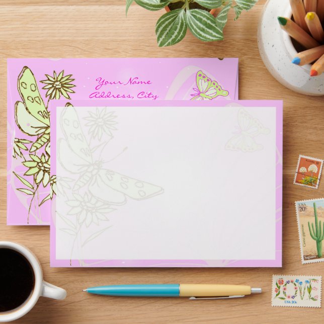 Enveloppe d'invitation au papillon citron rose (Desk)
