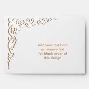 Enveloppe d'invitation élégante avec fioriture dor