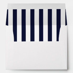 Enveloppe d'invitation rayée bleu marine et blanc