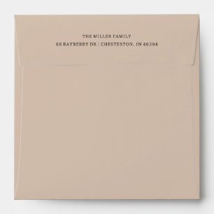 Enveloppe Disposition d'adresse de retour classique brun cla