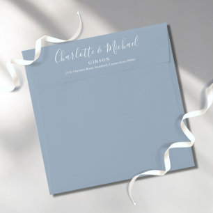 Enveloppe Dusty Blue Chic Script Retourner l'adresse Carré