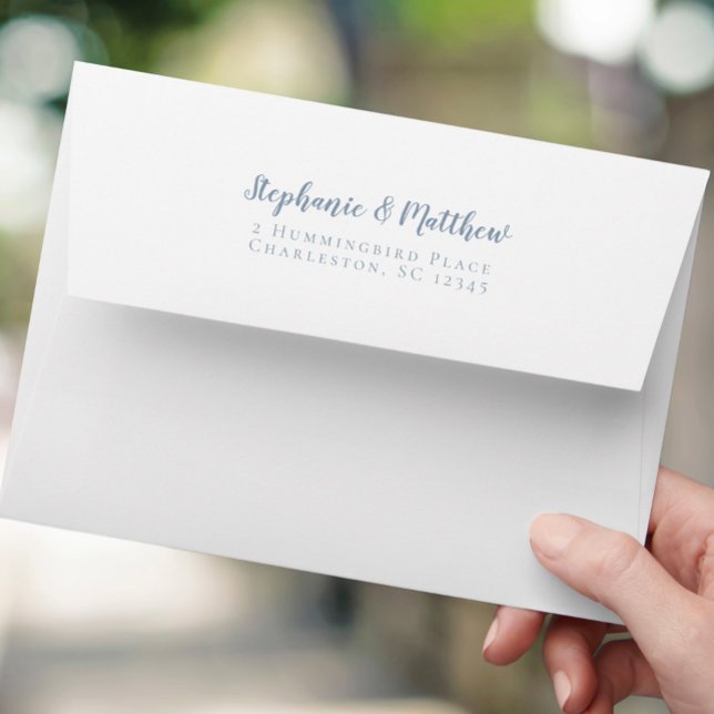 Enveloppe Dusty Blue Mariage Classic Adresse de retour Blanc (Dusty Blue Wedding Classic Return Address White Envelope)