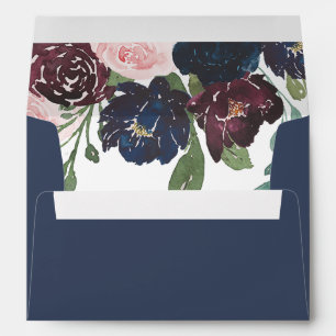 Enveloppe Elégant bleu marine floral et prune sur bleu foncé