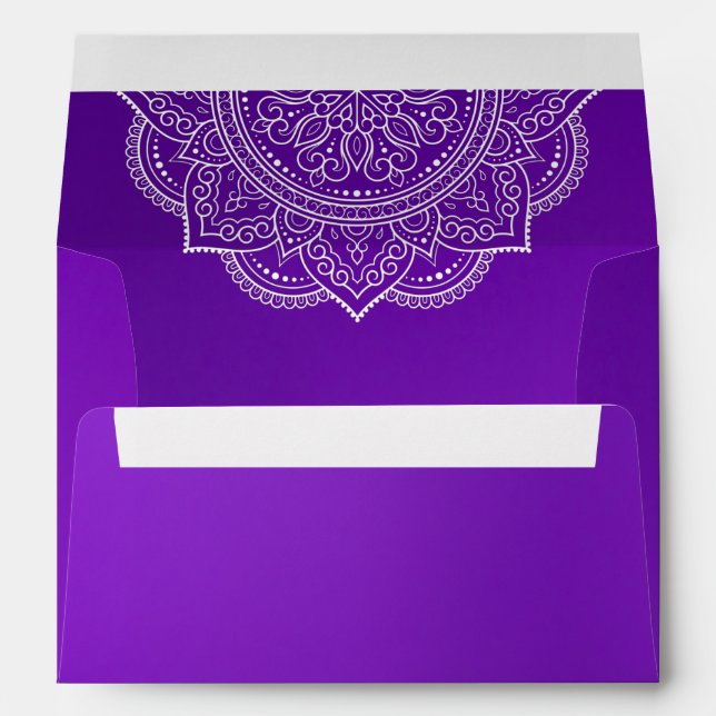 Enveloppe Élégant violet Paisley Faire-part de mariage indie (Dos (Bas))