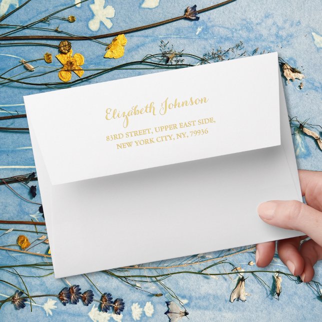 Enveloppe Élégant White Gold Script Nom Adresse de retour 5x (Elegant White Gold Script Name Return Address 5x7 Envelope)