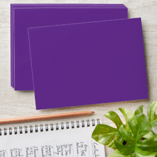 Enveloppe Élever votre conception de site Web avec un violet