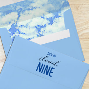 Enveloppe Elle est Sur Cloud Nine ! Fête des mariées/Bachelo