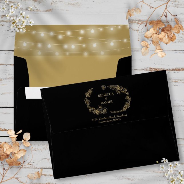 Enveloppe Envelopes Adresse de Retour Luminaires Noir et Or (Black And Gold String Lights Return Address Envelope)
