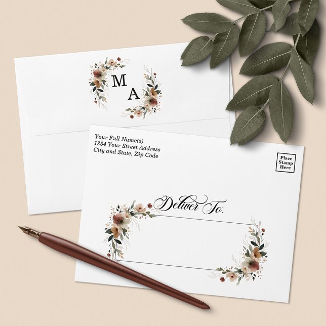 Enveloppe Faire-part de mariage florale rustique blanc class (Send your invites with the timeless beauty 💌 of our Ethereal Elegance monogram floral design.)