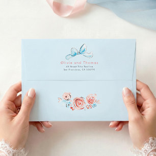 Enveloppe Fleurs pastel fantaisistes et élégant nœud bleu