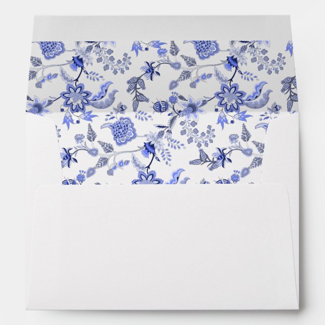 Enveloppe Floral bleu antique sur blanc (Dos (Bas))
