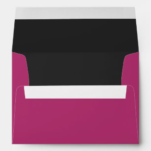 Enveloppe Fuchsia et noire personnalisée avec adre