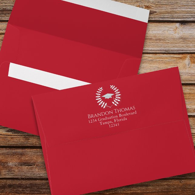 Enveloppe Graduation Simple Moderne Classique Cardinal Rouge (Créateur téléchargé)