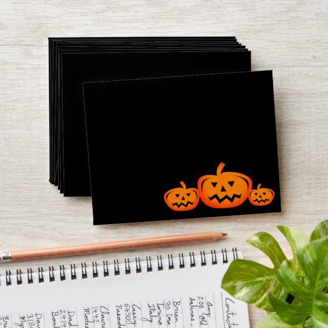Enveloppe Halloween noir et orange Jack-o'-lantern design (Stacked)
