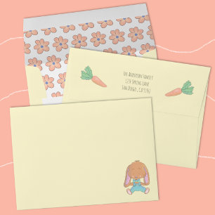 Enveloppe jaune lapin mignonne et carottes