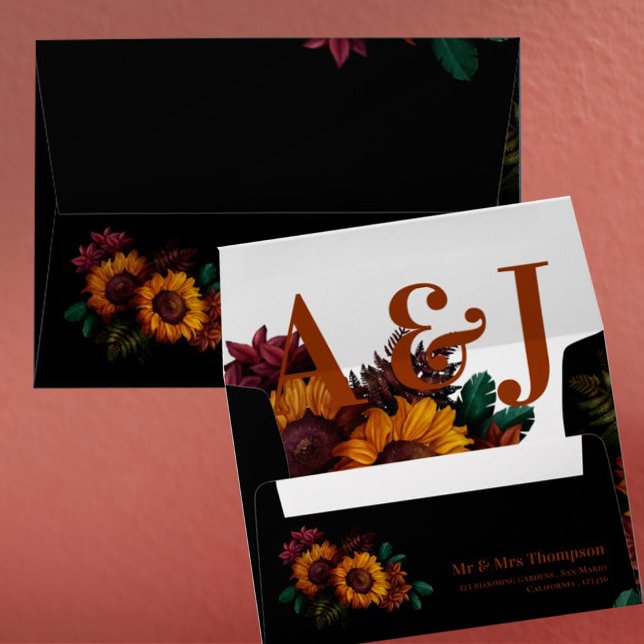 Enveloppe Joli Monogramme Rustique Brûlé Orange Floral Maria (Pretty Rustic Monogram Burnt Orange Floral Wedding Envelope)