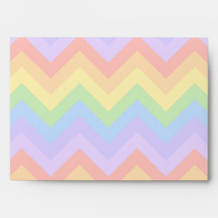 Enveloppe Joli Pastel Rainbow Zigzag Stripes.