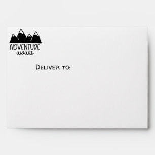 Enveloppe L'aventure attend le baby shower Bowtie en bois