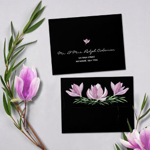Enveloppe Magnolias Violettes Chic sur RSVP Adressé Noir